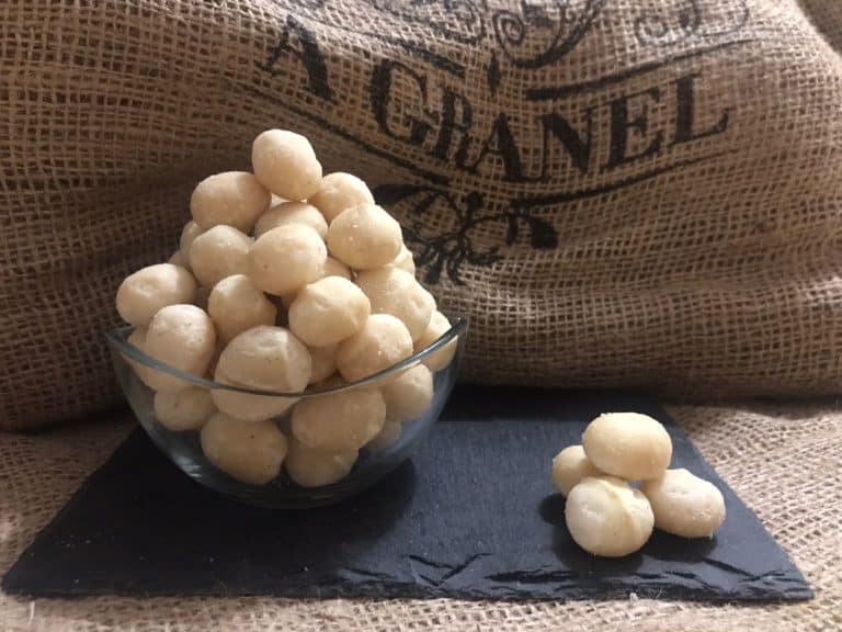 Nuez de Macadamia Cruda