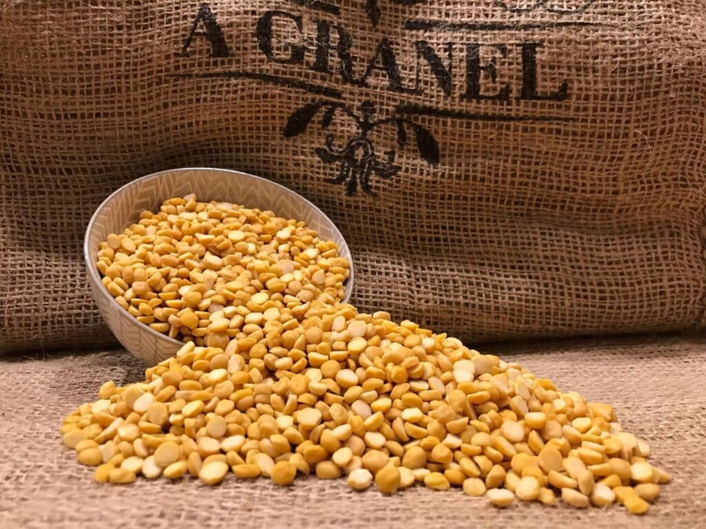 Garbanzo pelado o garbanzo sin piel a granel