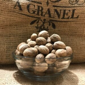 Nuez Moscada en Grano